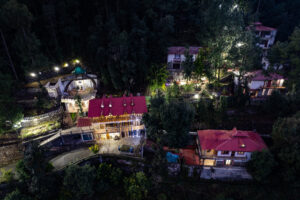 The Canadian Woods Resort by The Mount, Bhimtal, Nainital, near Kaichi Dham, neem karori baba ashram (127)